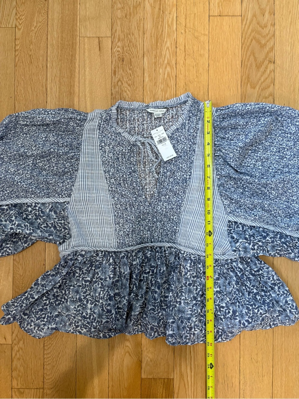 American Eagle NWT Mixed Floral Boho Peasant Blouse Top Blue Balloon Sleeve XS - Picture 6 of 7